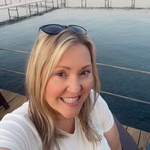 Meet your Posher, Jenn